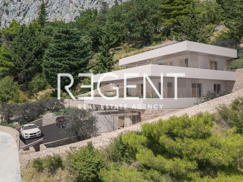 Omiš, Borak - zemljište 1324 m2 s projektom i građevinskom dozvolom za vilu 360 m2